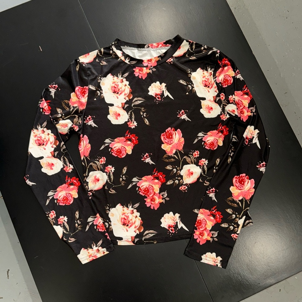 Fashion nova floral long sleeve top